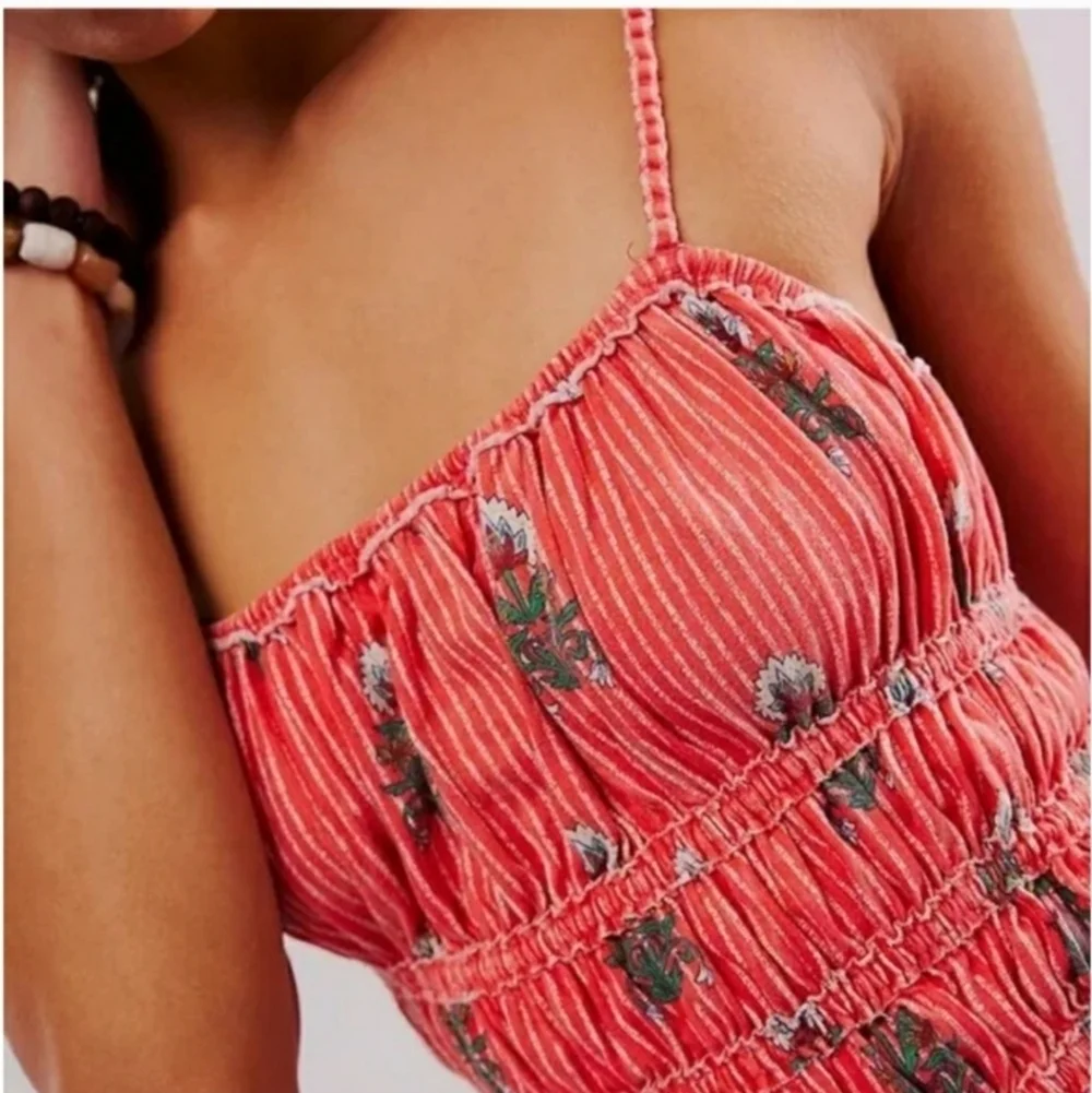 NWOT|Free People|We The Free| Dolce Vita Floral Pink Fitted Tank 100% Cotton